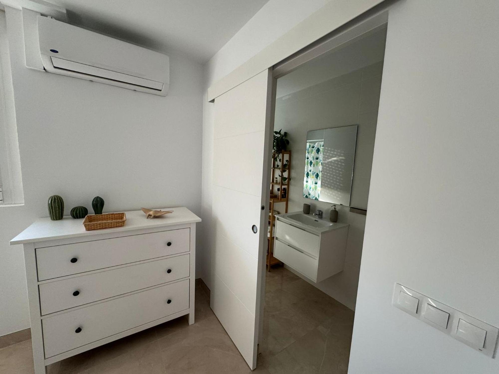 Tokyo Rooms Monsul Habitacion Premium Con Bano Privado Almería Exterior photo